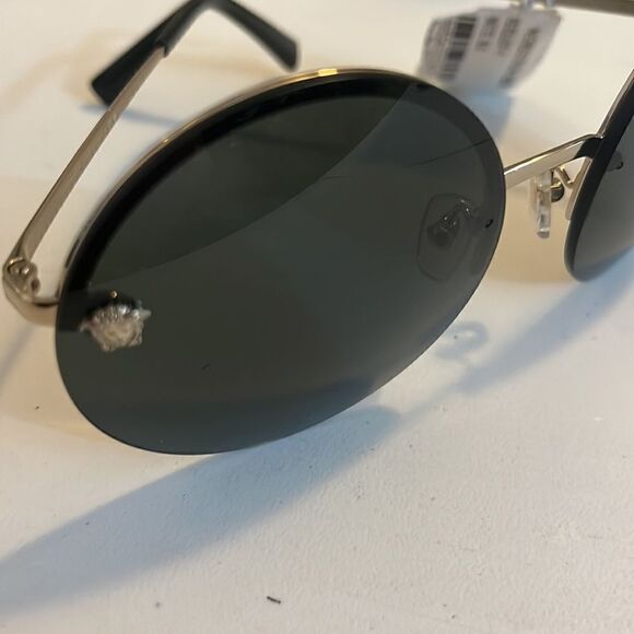 NWT Versace 2176 Unisex 59 mm Pale Gold Sunglasses - Picture 8 of 13